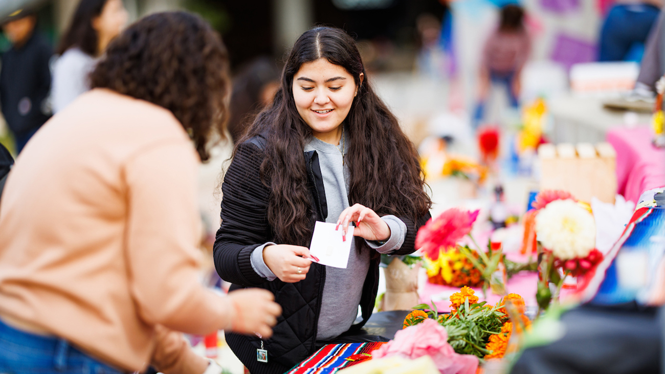 Uplifting Our Cultura: Cal Poly Celebrates Día de los Muertos