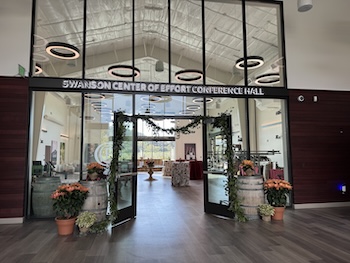 Interior image of the Swanson Center of Effort Conference Hall.