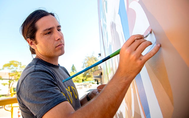 Muralist Oscar Pearson