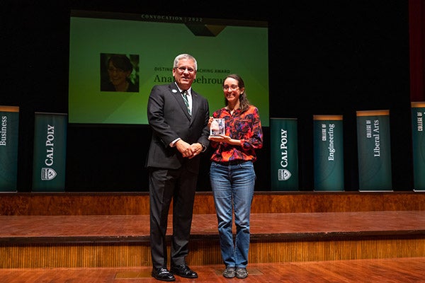 President Armstrong with 2021-22 Distinguished Teaching Awardee Anahid Behrouzi.