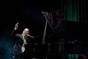 Image of Alfredo Rodriguez at the piano.