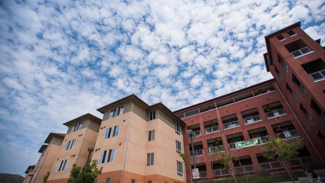 Exterior of cerro vista apartments